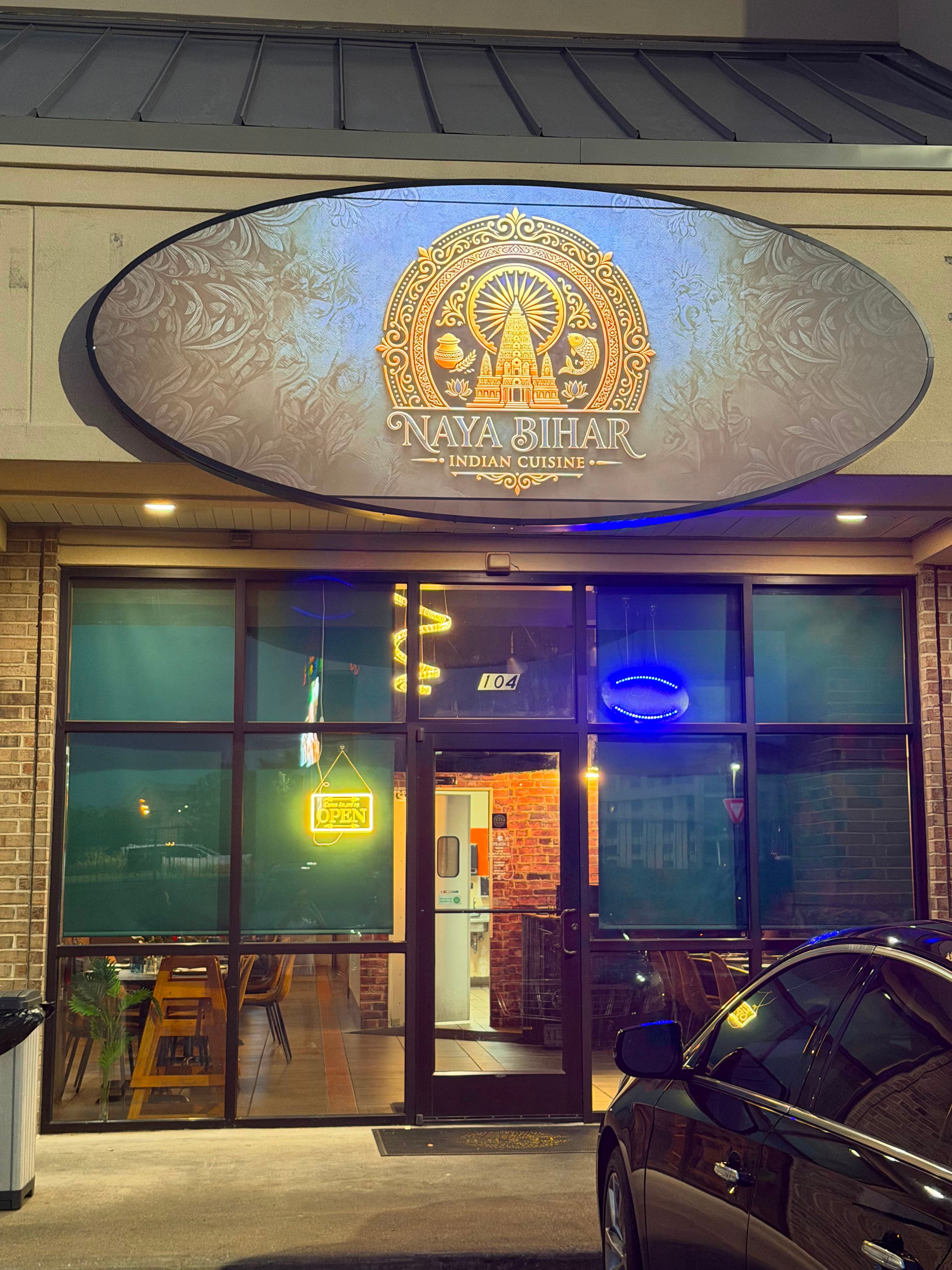 NayaBihar dining